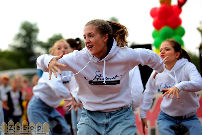 ���� ����������� � ������ � ���������