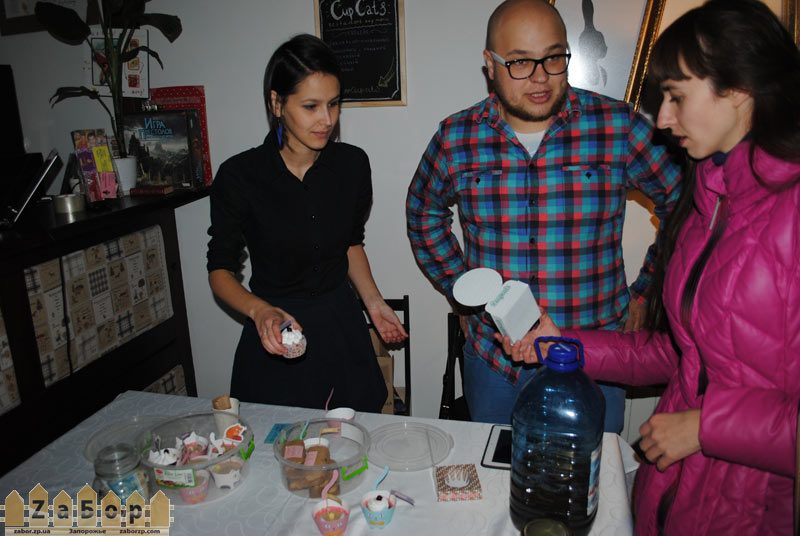 �������� Cup Cats (���������, Old Rabbit)