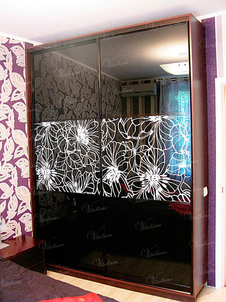 "Vitaliano" - "���������" (������� ������) � ���������