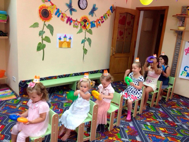 "����" (������� ����) � ���������