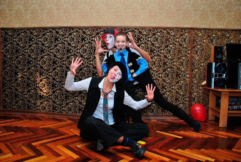 "����� � ���������" (������ ������ ������ � ����) � ���������