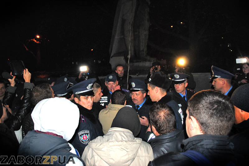 ������� ����� ��������� ������������ � ���������