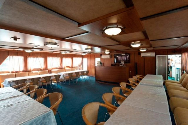 "����" (������������ ���������)