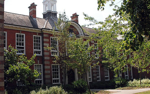 "Europe Center" (����� ������������ �����)