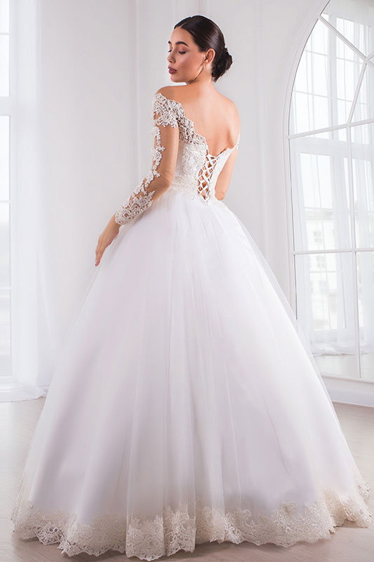 "Caprice" - "������" (������-�������)