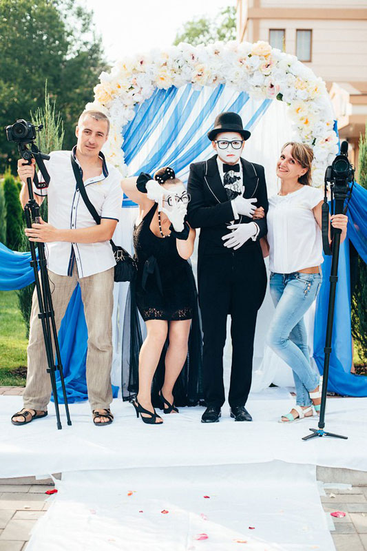 "RODOS STUDIO" (�����������) � ���������