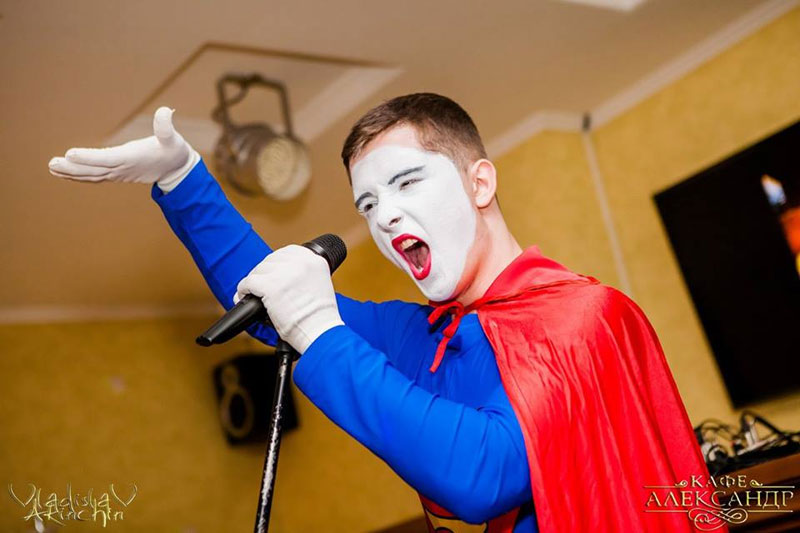 "Prototype" - "��������" (������� �����)