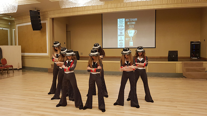 "Dance Room Paradise" - "���� ��� �������" (c����� ����������� � ��������� ������)