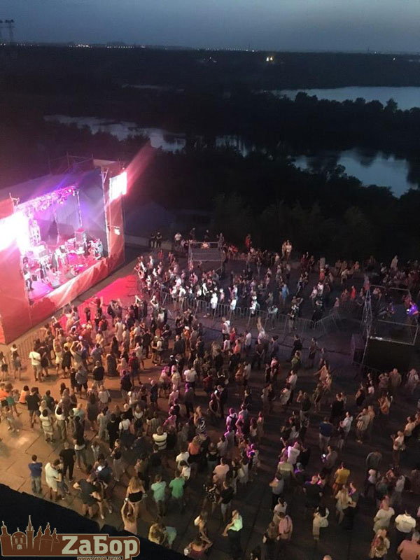 ��������� Khortytsia Freedom � ���������