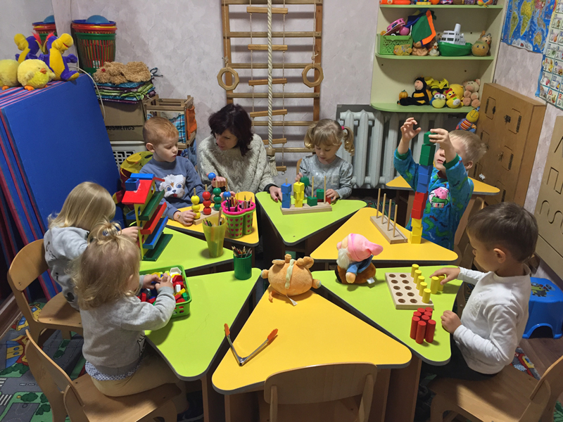 "����" (������� ����� �������� � ��������)