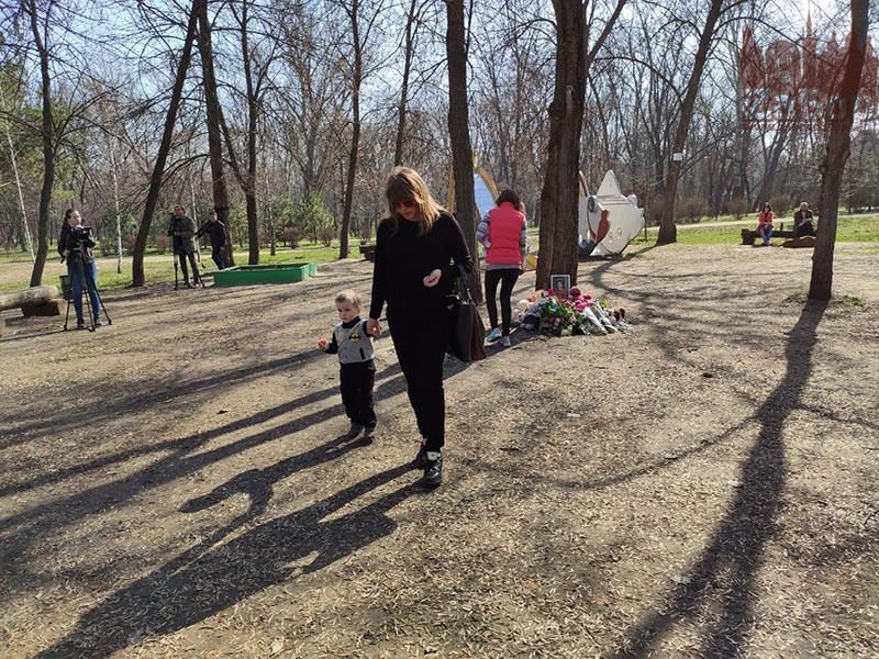 � ������� ���� ������� ������ �������� 8-������ ������� (���������)