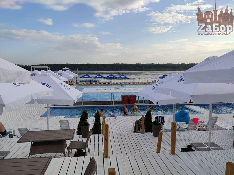 �������� ������-���������������� ��������� Pool & Beach (���������)