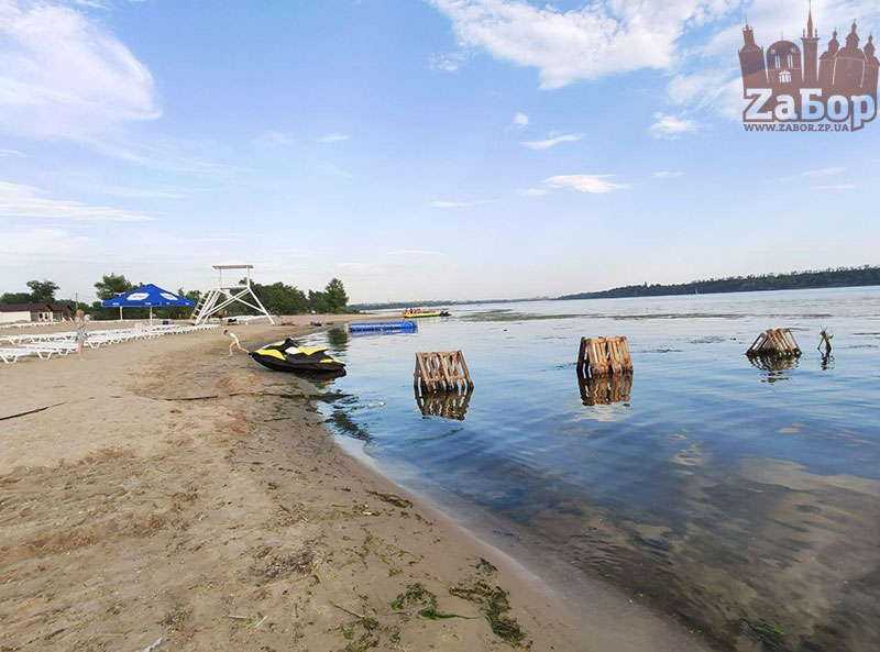 �������� ������-���������������� ��������� Pool & Beach (���������)