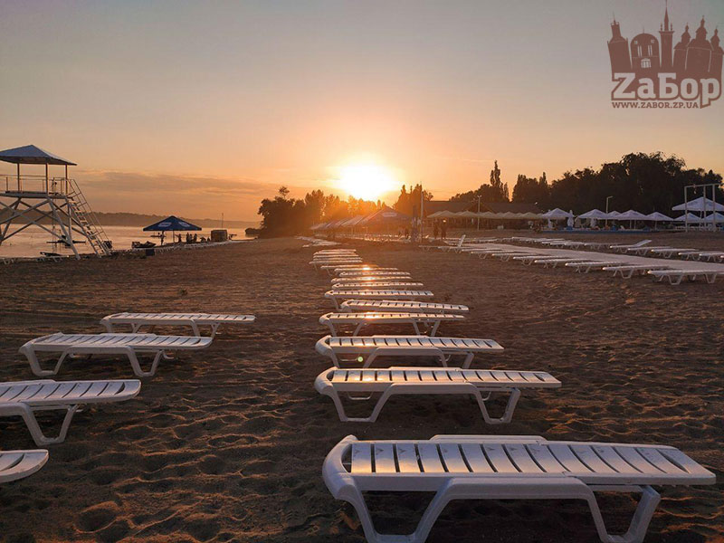 �������� ������-���������������� ��������� Pool & Beach (���������)