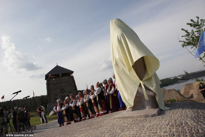 �������� �������� ������ �� ���� ����������� ����