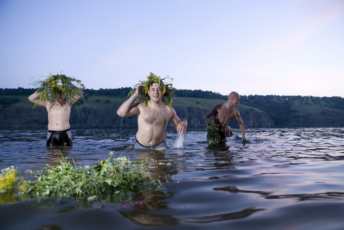 ������ �� ��������� ����� ������  (�����, �������, ���������)