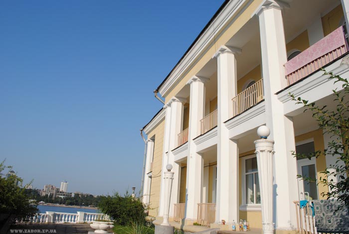 ���������-������������� ��� � ���������