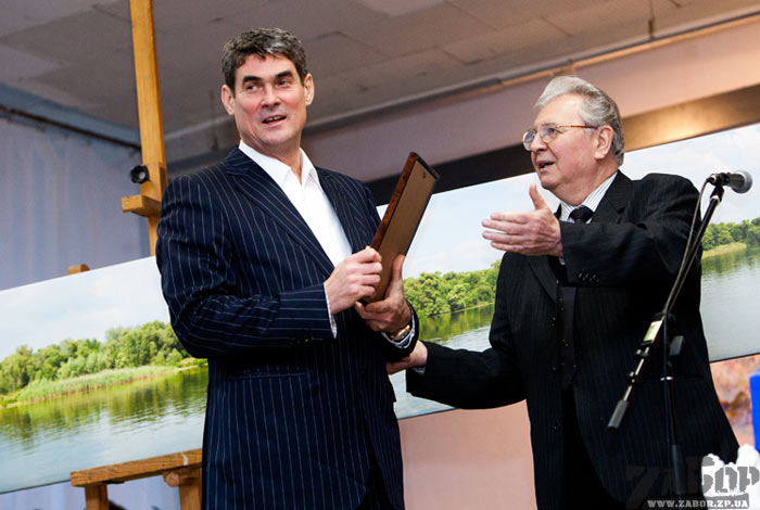 ����� ������ � ���� ���������� (�������, ���������)