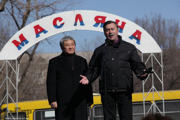 ������� ������� � ��������� ��� ����������� (�����) � ���������� (��. �����������, ���������)