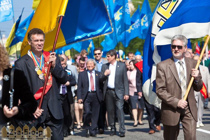 ��� � ������ �� ������������ 1 ��� � ���������