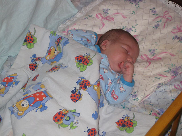 ������-�������