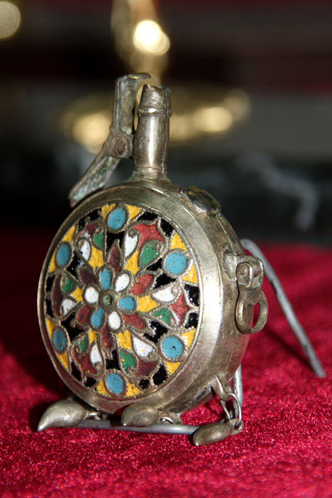 �����������