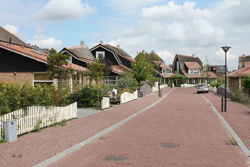 ��� � ����