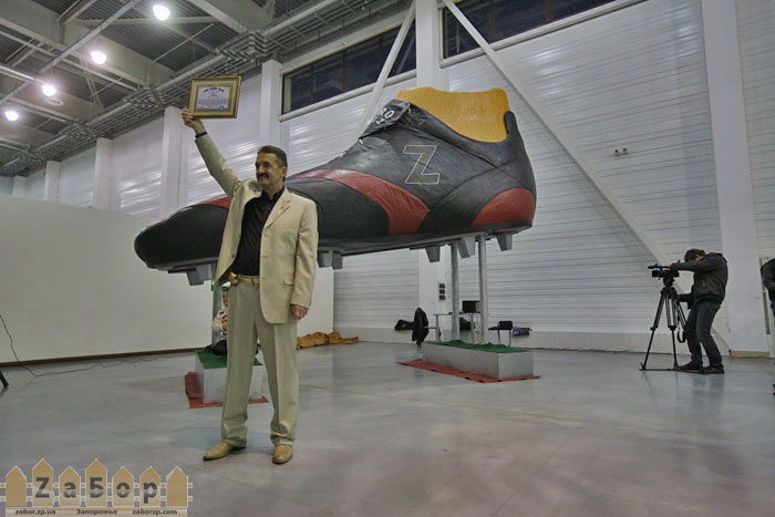 � ��������� ������������ ����� ������� ����� � ����