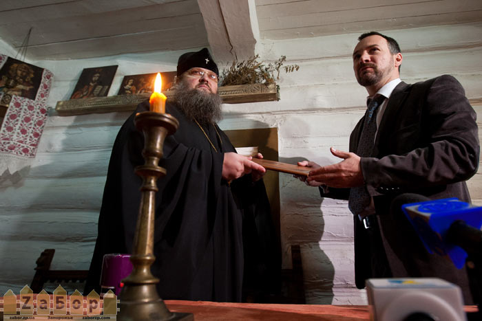 ���� � ��������� ���������� ������� � �������� ������� (�������, ���������)