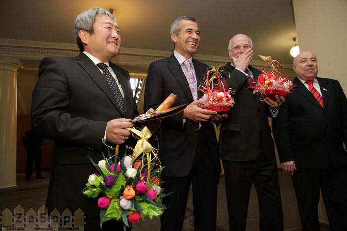 ������ ��������� � ����� ����� ��������� ������� �����