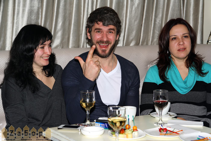 ����� ������� � ���-���� "��������" � ���������