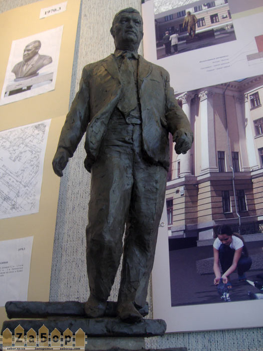 ����� ��������� ���������� ������ � ���������