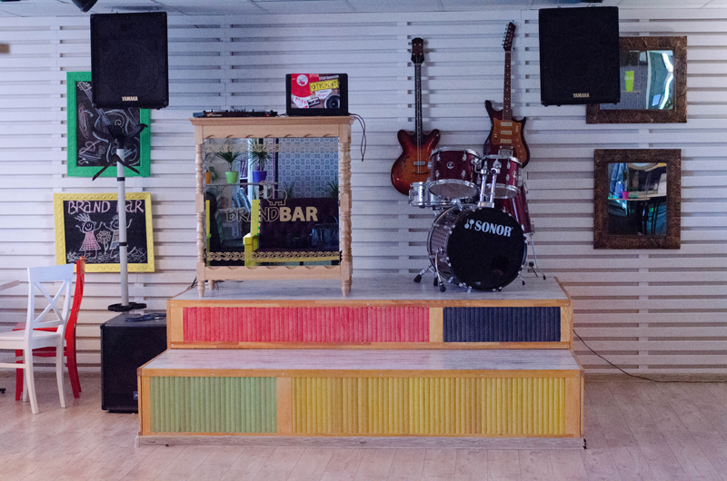 "�������" (����-���) � ���������