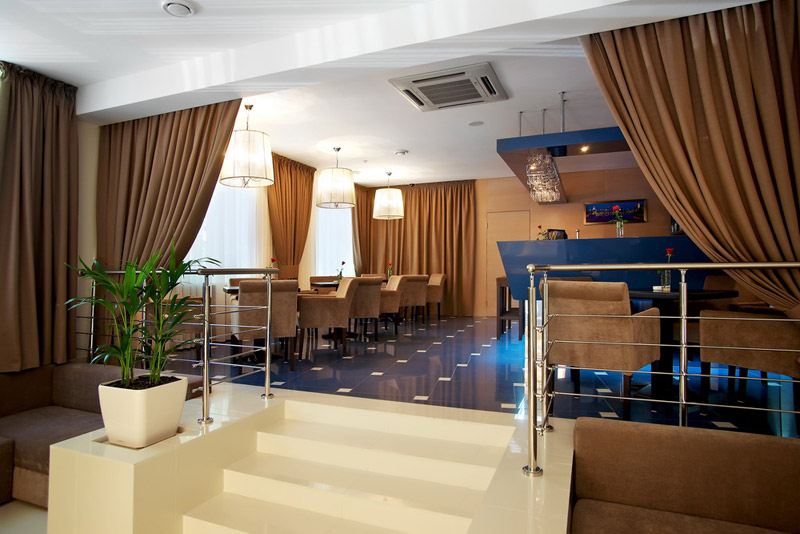 �����-��� � "�����������" (���������)