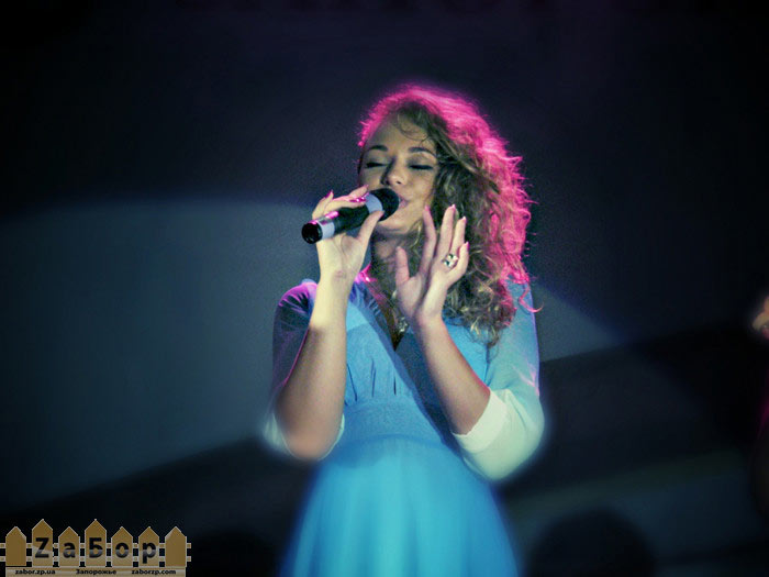 ������� ������ REAL O � ���������