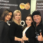 "Fashion School" - "���� ����" ����� ����������� (�������� ��������������� ���������)